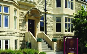 Brooks Guesthouse